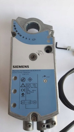 GCA321.1E: Привод воздушной заслонки (пружина) SIEMENS на 18 Н*м, AC 230 В, 2-точечный