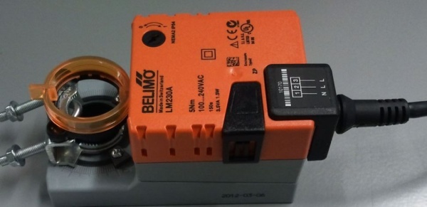 LM230A: Привод воздушной заслонки (реверсивный - без пружины) BELIMO на 5 Н*м, AC 230 В, 2-точечный/3-точечный