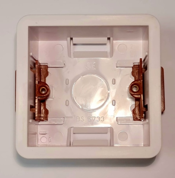 Коробка установочная для гипсокартонных стен (подходит к термостатам Siemens, Schneider Electric, Xiaomi Aqara) GDL1